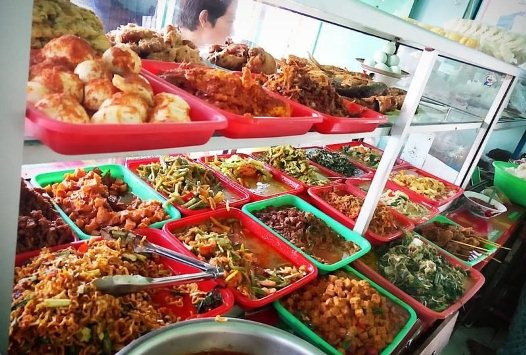 Mimpi Jokowi Bikin Pengusaha Warteg Naik Kelas 