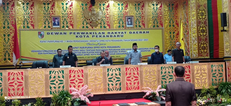  Pemko Akhirnya Teken MoU KUA PPAS APBD Perubahan 2022 Rp 2,5 T