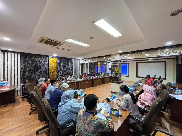 Hearing Dengan Pertamina, Komisi II Bahas Masalah Antrean Panjang di SPBU