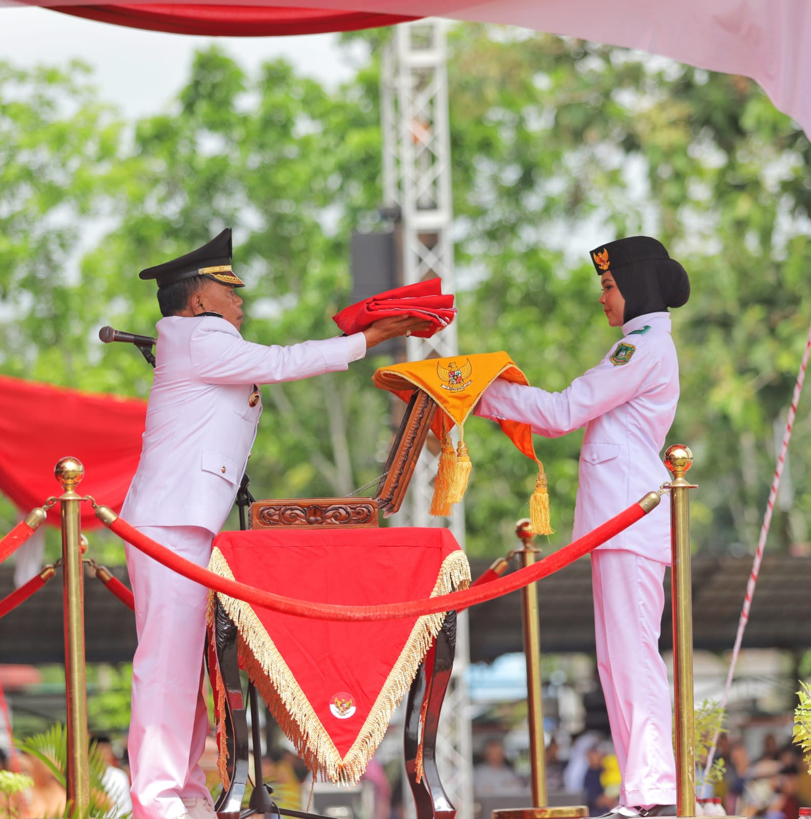 Plt Bupati Asmar Pimpin Upacara HUT ke-78 di Selatpanjang
