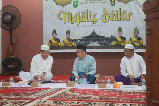 Majelis Zikir LAMR Doakan Kedamaian di Rempang Galang