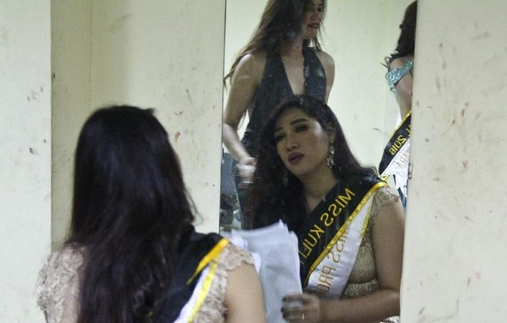 Kontes Busana Transpuan Batal Digelar usai Diprotes Keras Ormas Islam