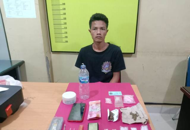 Polres Rohul temukan 9,58 gram shabu dan 7,32 gram ganja kering di rumah warga