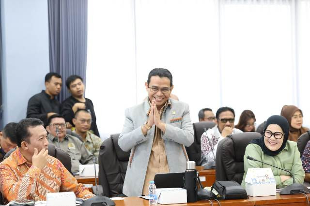 Komisi VII DPR Soroti Tata Kelola KUR, Hendry Munief Dorong Pembiayaan Tepat Sasaran