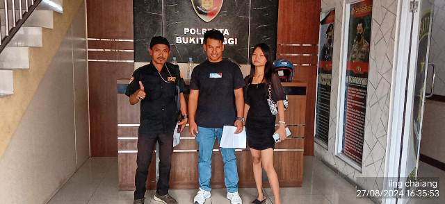 8c26ff23-a4ee-4b0a-b137-4b237aeef08e.jpg