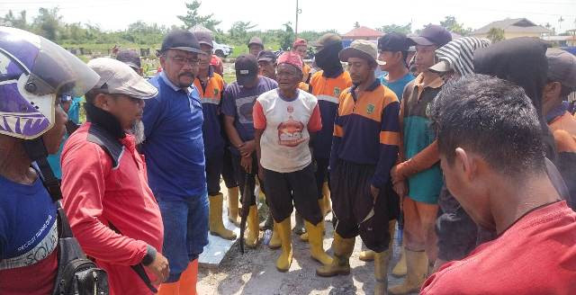 HUT Rohil Ke 24, DLH Gelar Bakti Sosial Bersihkan Rumah Ibadah Dan Kuburan