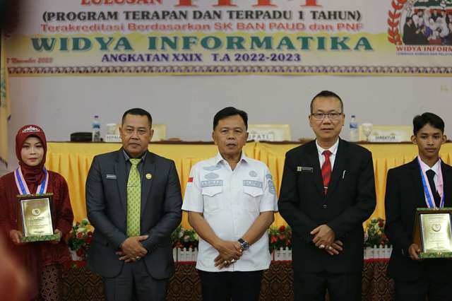 Plt Bupati Asmar Harap Lulusan Widya Informatika Ikut Bangun Daerah