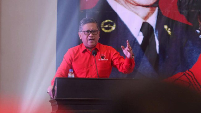 PDIP Sindir Survei LSI yang Unggulkan Prabowo dari Ganjar