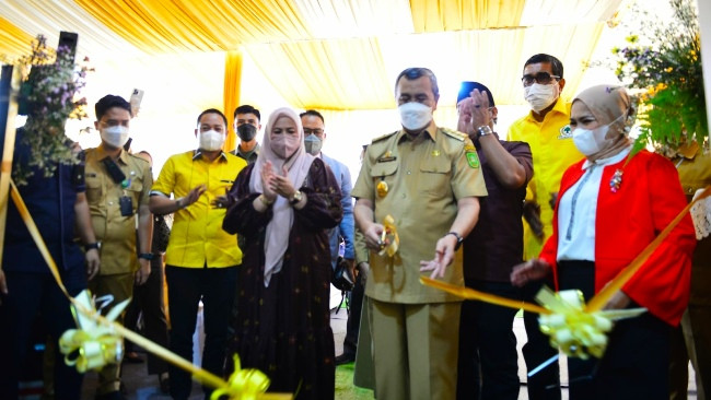 22 Tahun Berkarir, Eva Nora Tetap Berani Membela Kebenaran 