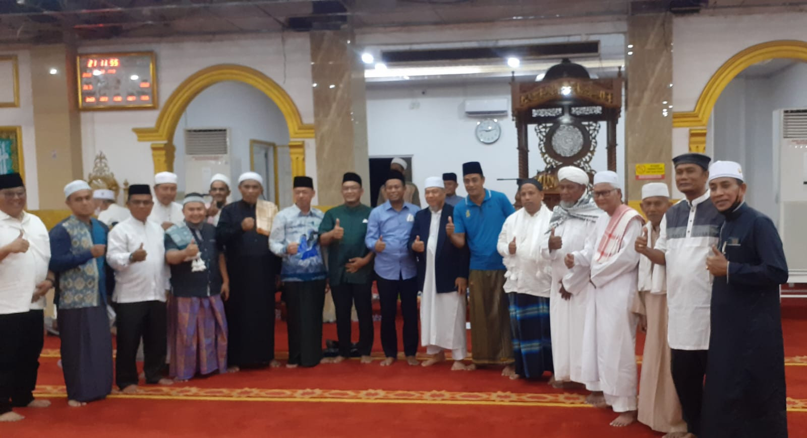 Bupati Rohil Ajak Masyarakat Tingkatkan Amal Ibadah