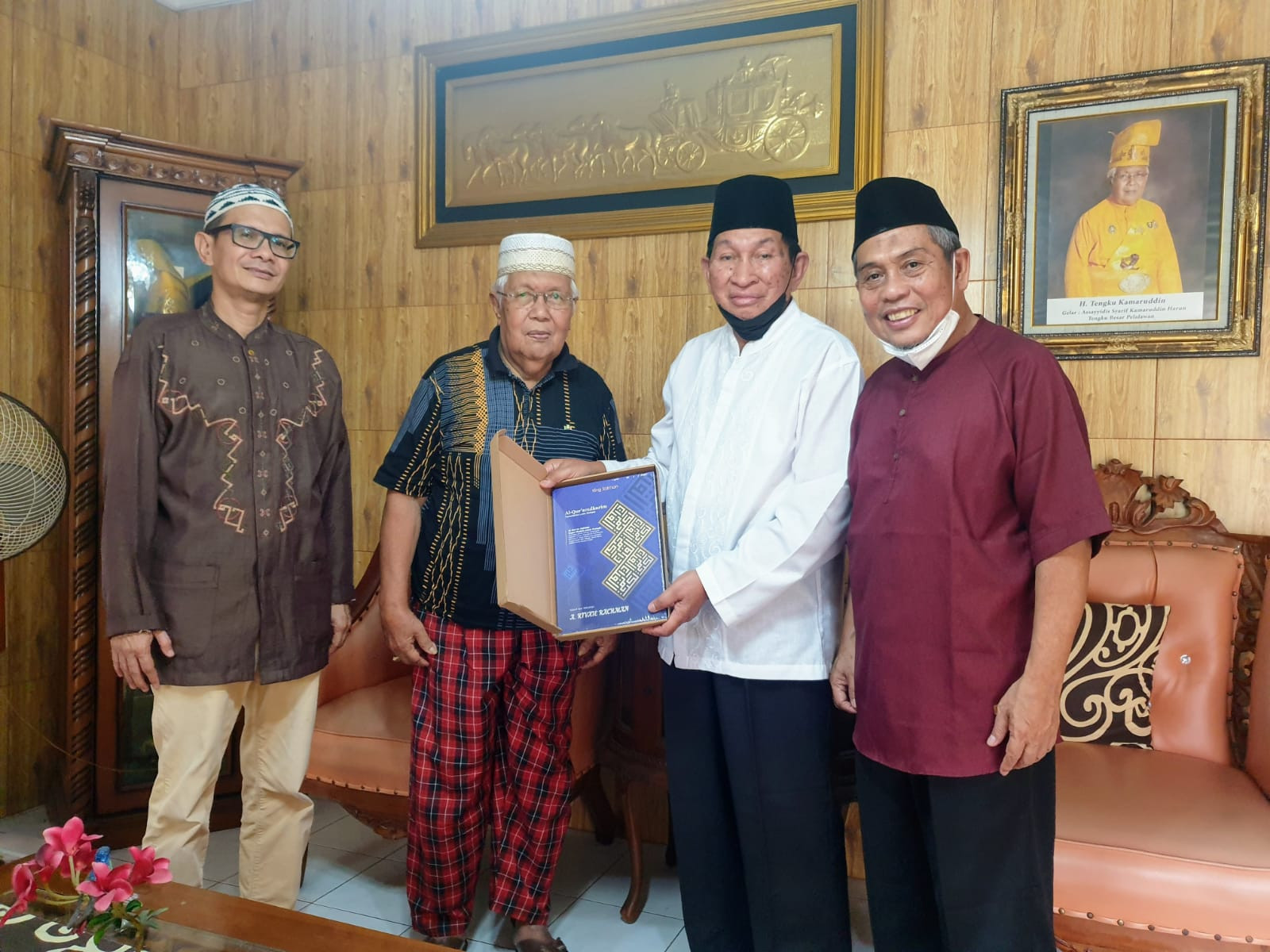 Pimpinan Terpilih Mubeslub LAMR Temui Sultan Pelalawan, Ini Tunjuk Ajarnya