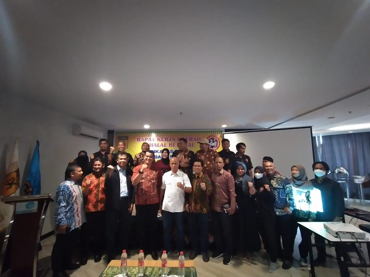 Dansat Brimob Buka Rakerda Inkanas Riau 2022