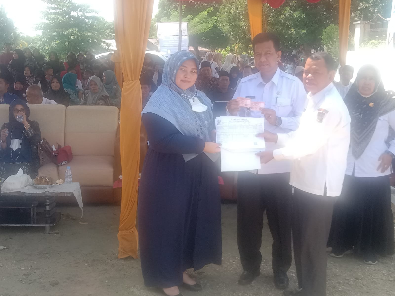 Disdukcapil Kampar Sosialisasi Desa Sadar Adminduk & Layanan Jemput Bola Di Masyarakat Gunung Sahila