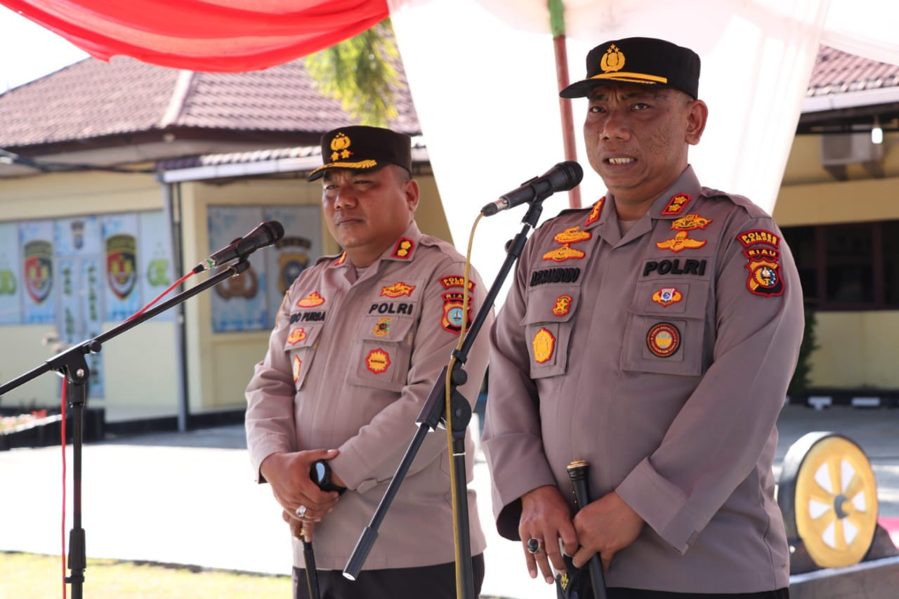 Suasana Haru Pisah Sambut AKPB Rido Purba