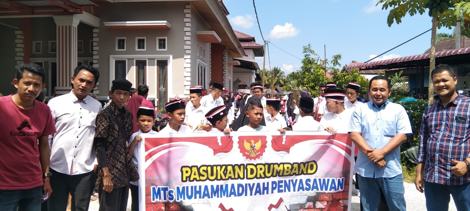  Antusias Lapisan Masyarakat Desa Pulau Sarak (Rumbio) Meriahkan Hut RI ke 77 