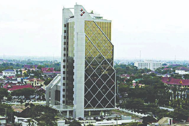 Wapres Resmikan BRK Syariah DPRD Riau Ingatkan Soal Pelayanan Dan SDM