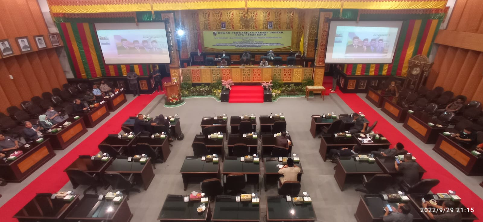 DPRD Pekanbaru Gelar Paripurna Jawaban Pemerintah Tentang Pandangan Fraksi APBD P 2022 