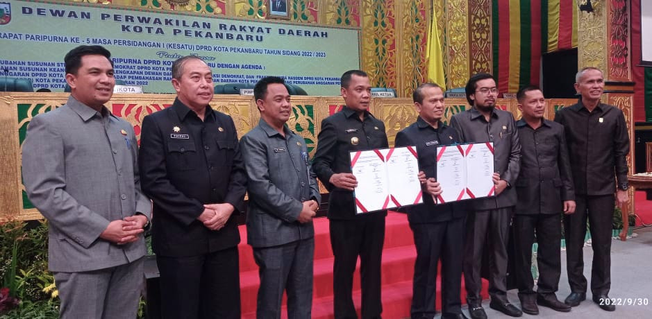 DPRD Pekanbaru Gelar Paripurna Pengesahan APBD Perubahan 2022 Rp 2,521 T