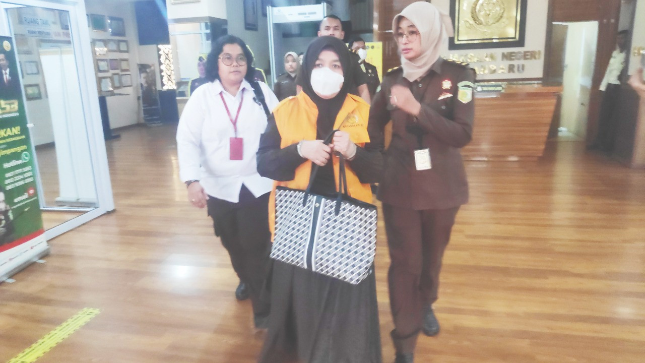 Jaksa Tahan Notaris Diduga Korupsi