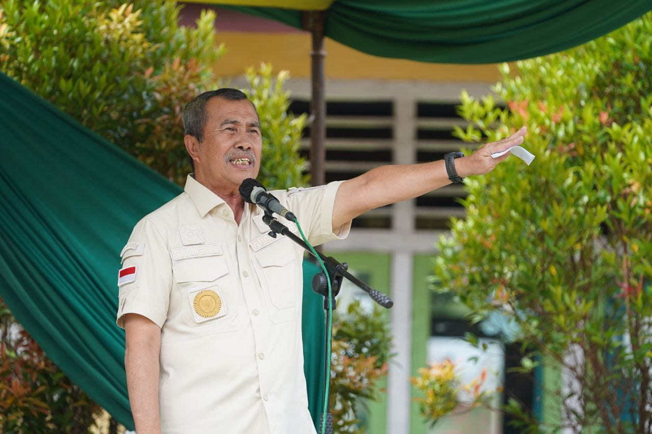 Panen Raya, Gubri Ajak Petani Tidak Tinggalkan Padi
