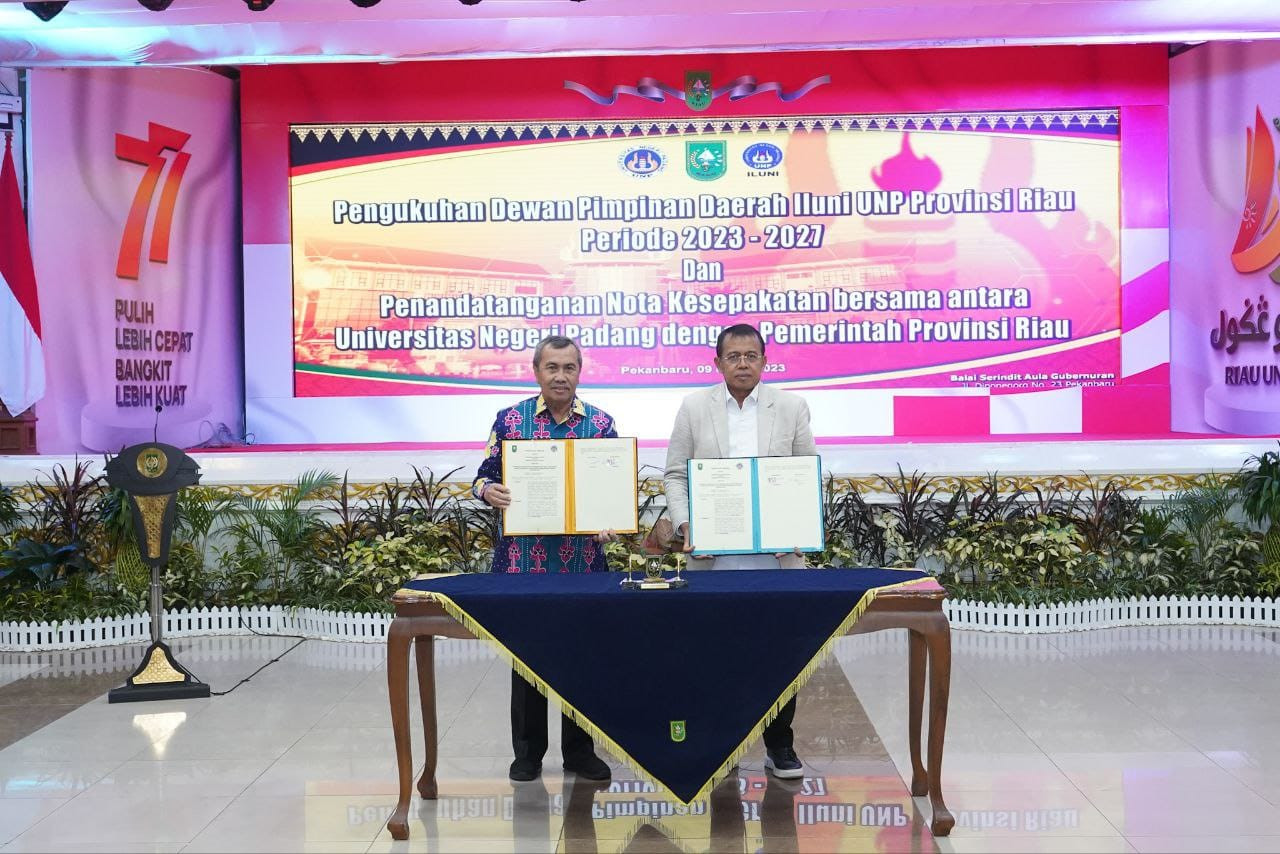 Gubernur Syamsuar dan Rektor UNP Teken Nota Kesepakatan, Untuk Tingkatkan SDM Riau
