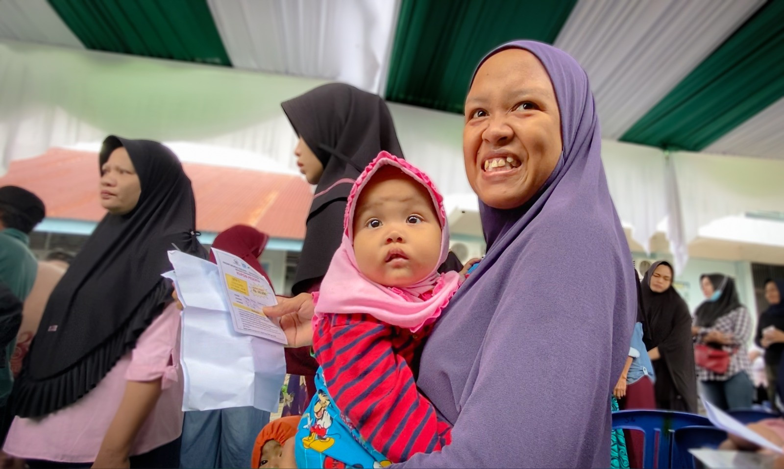 Gelar Pasar Murah, Warga: Alhamdulillah Semoga PHR Mendapat Berkah