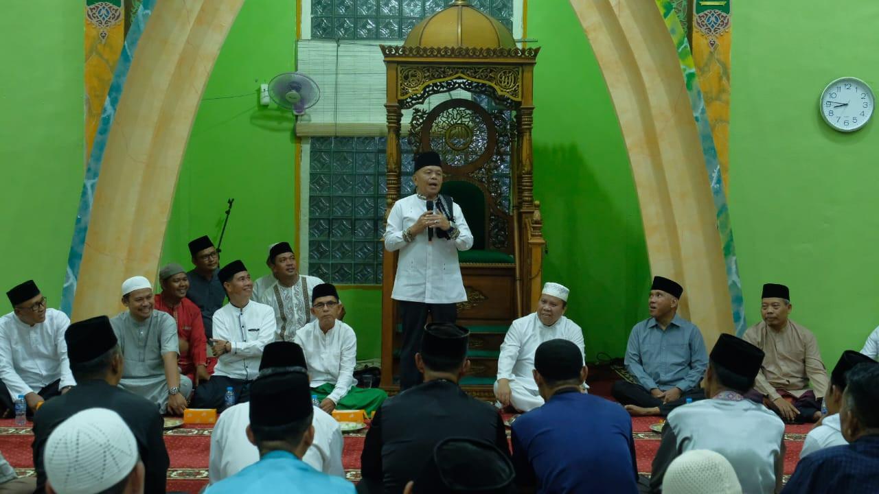 H. Asmar Safari Ramadan Bersama Kepala Desa se-Meranti, : ADD dan Insentif PNS Dibayar 3 Bulan