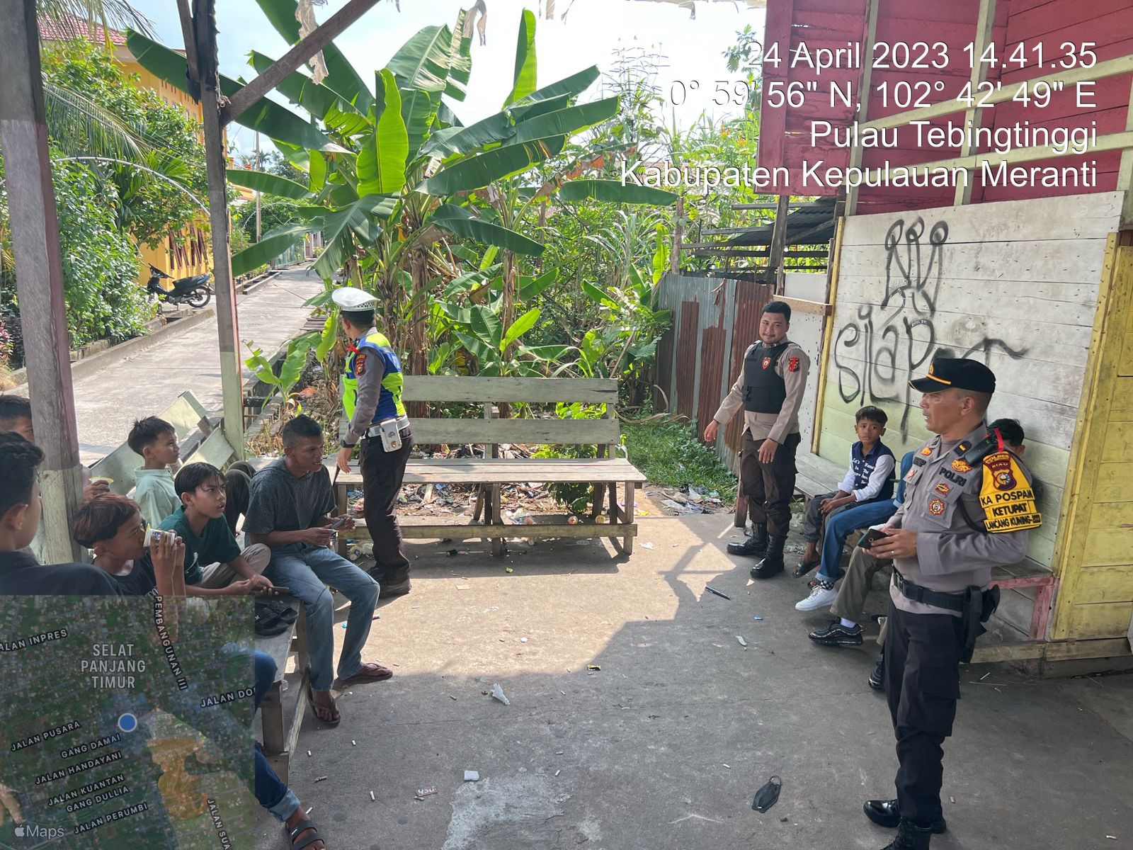 Polisi di Meranti Cegah Anak-anak Bermain Perang-perangan Pistol Plastik