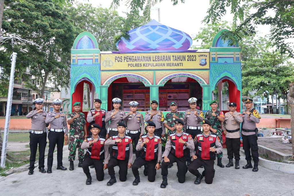 Jaga Kamtibmas dan Obvit, Personel Polres dan Koramil 02 Tebingtinggi Gelar Patroli Gabungan