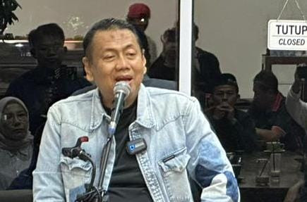 Kapitra Ampera: Kritik Baj*ng*n T*l*l Ricky Gerung ke Jokowi Patut Dipidana