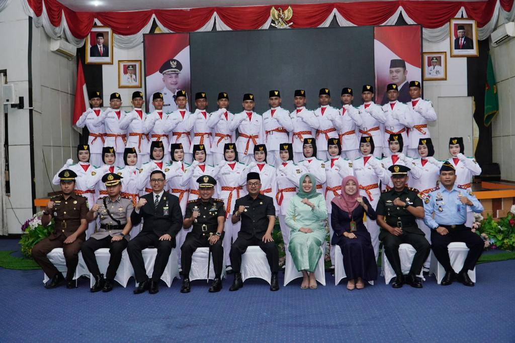 Firduas Kukuhkan 30 Orang Paskibraka Tahun 2023, Kampar