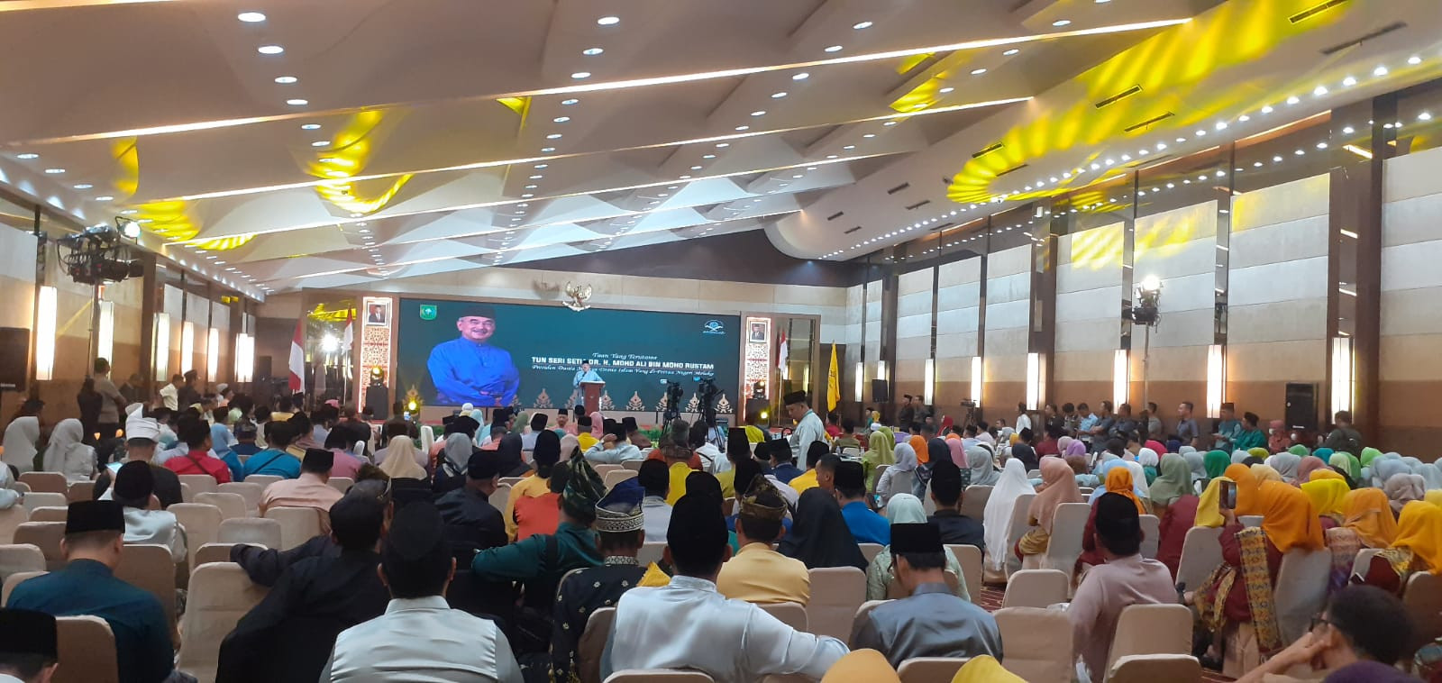 Said Aldi Al Idrus Lantik Pengurus DMDI Riau Priode 2023-2026