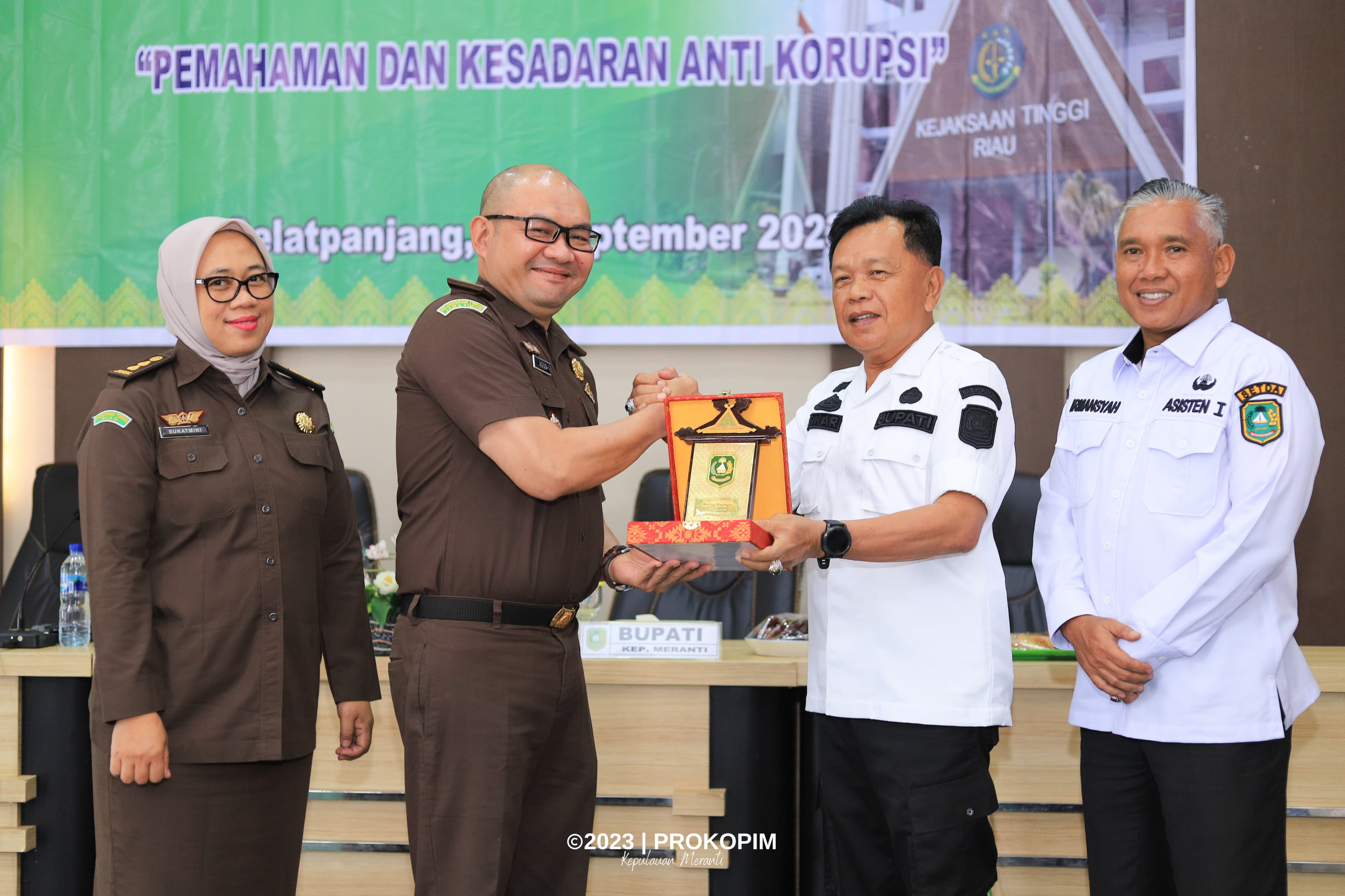 Dibuka Plt Bupati Asmar, Kejati Riau Laksanakan Pembinaan Masyarakat Taat Hukum Di Kepulauan Meranti