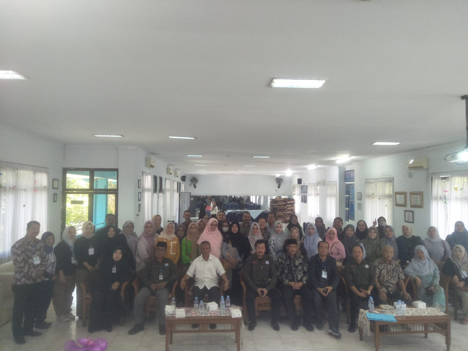 Terpilih Secara Aklamasi, Delisis Hasanto Ditetapkan Jadi Ketua Komite SMAN 8 Pekanbaru