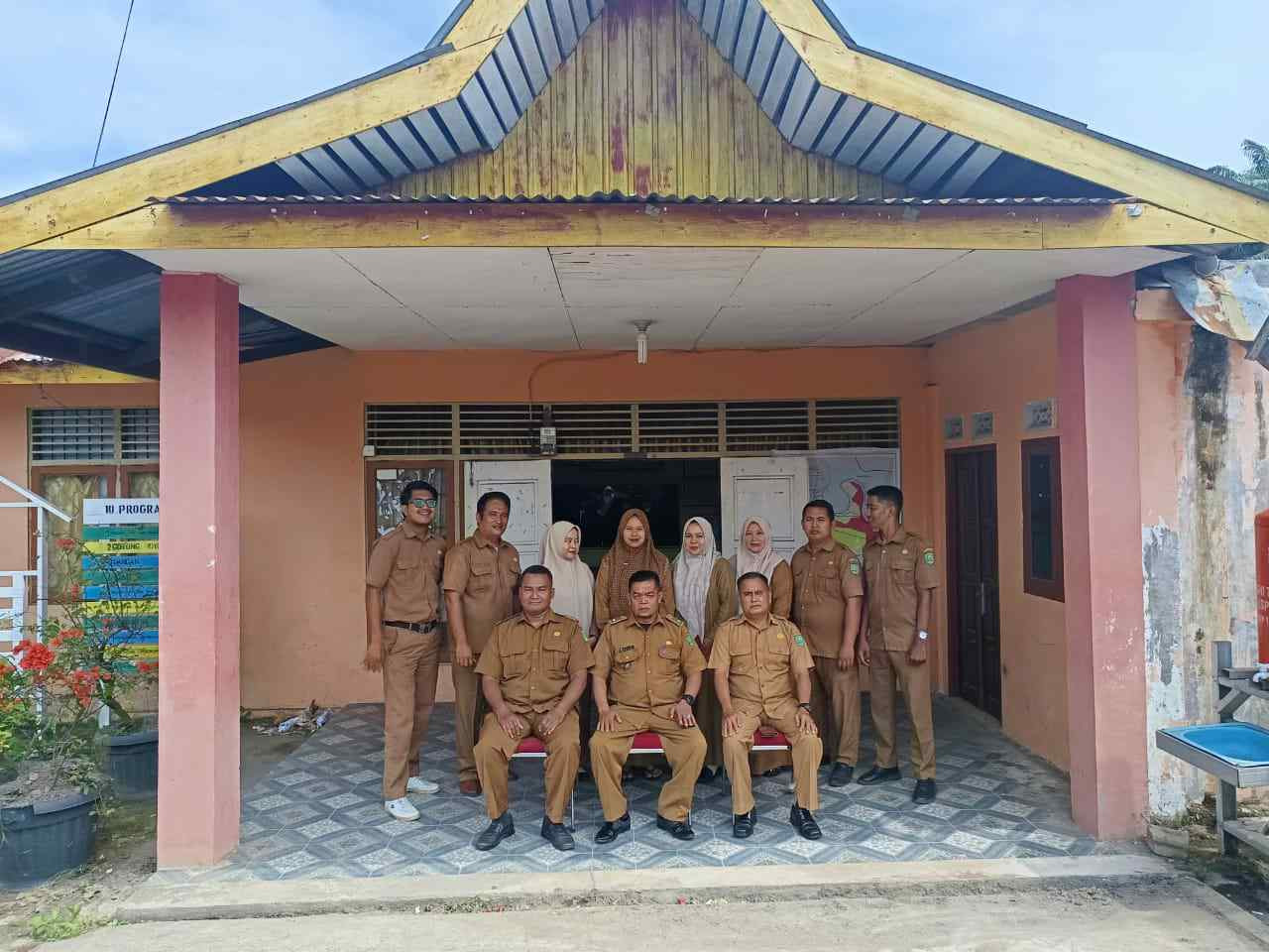 Desa Sungai Beringin, Sinergi Ekonomi dan Pendidikan Masa Depan Generasi Muda