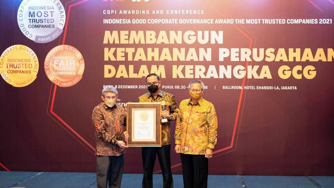 Bank BJB Raih Predikat Indonesia Trusted Company di Ajang CPGI Award