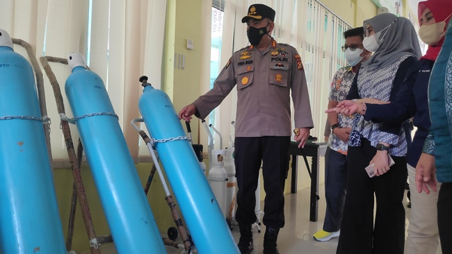 Diskes Pekanbaru Kirim 32 Sampel Dimungkinkan Omicron ke Jakarta