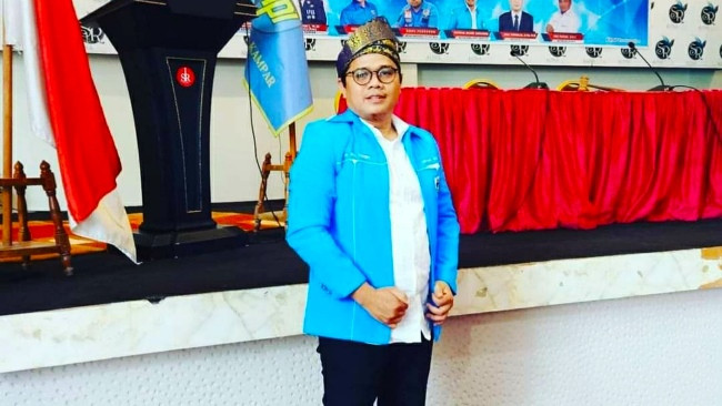 KNPI Nilai Pengadaan Smartphone DPRD Kampar Hamburkan Uang Rakyat