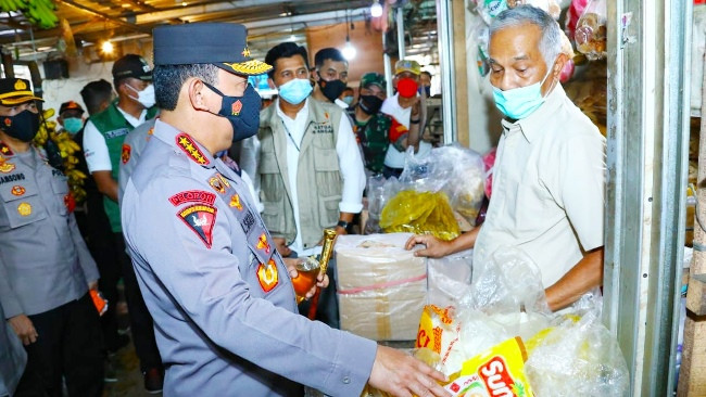 Kapolri Harap Tak Ada Antrean Warga Terkait Minyak Goreng
