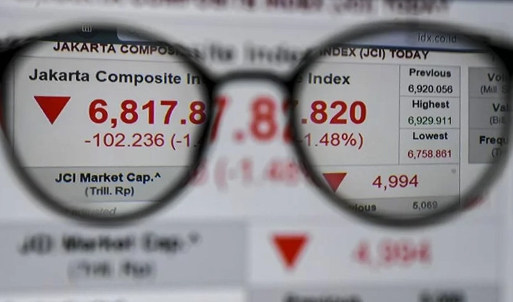 IHSG Berpotensi Kembali Melemah, Dibayangi Kekhawatiran Resesi Global
