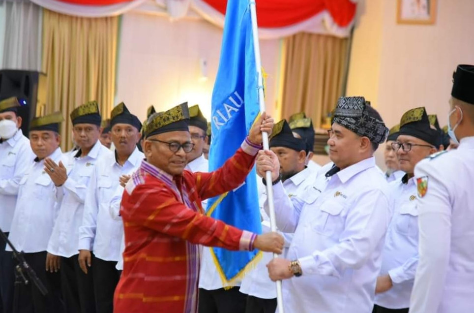 Gerbong Besar Pengurus PWI Riau Dilantik, Sekretaris dan Bendahara Belum UKW