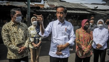 Jokowi soal Harga Telur Ayam: 2 Minggu Lagi Akan Turun