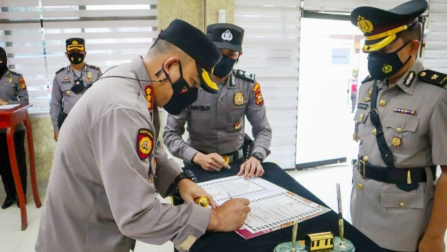 Kapolresta Pekanbaru Perintahkan Jajaran Kreatif Dalam Bertugas