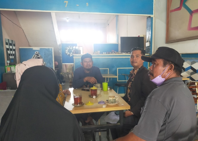 Untuk Masyarakat Inhu, Konsultasi Hukum Gratis Setiap Senin di Warkop Top Anda 