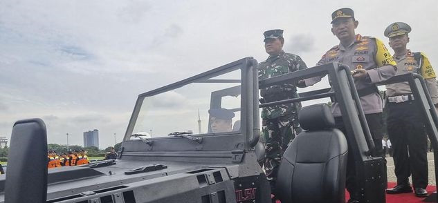 Panglima TNI Dampingi Kapolri Resmikan Markas Polda Papua Rp206 Miliar