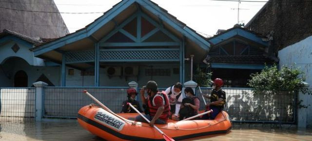 Banjir Rendam 4 Kecamatan di Bekasi, 4.958 Jiwa Terdampak
