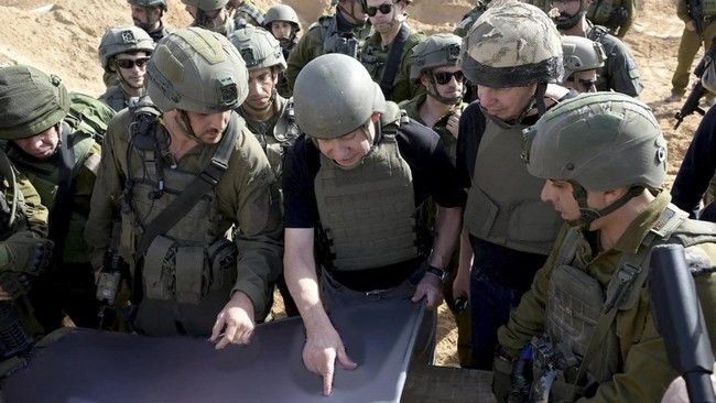 benjamin-netanyahu-ke-gaza-sapa-pasukan-idf-2_169.jpg