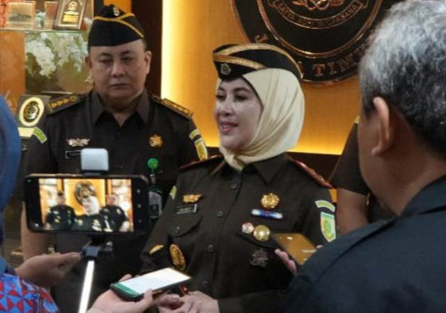 Kejati Jawan Timur Mia Mintak Maaf Terhadap OTT Dua Oknum Jaksa