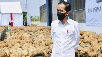 Jokowi Minta Permenaker Direvisi dan Pengambilan JHT Dipermudah
