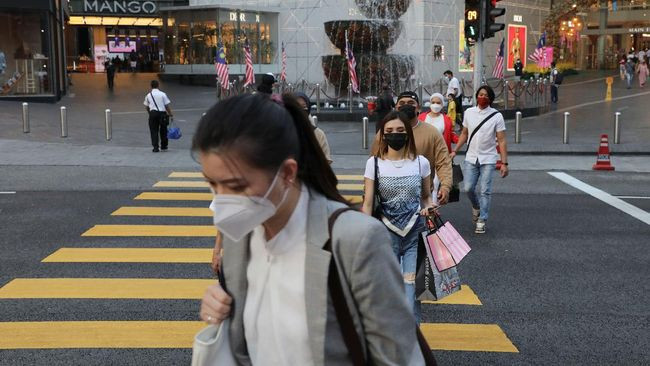 Covid Naik Imbas Subvarian XBB, Malaysia Minta Warga Pakai Masker Lagi